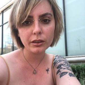 Meet your Posher, Julianna